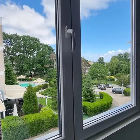 ゲストハウス Ery 3*