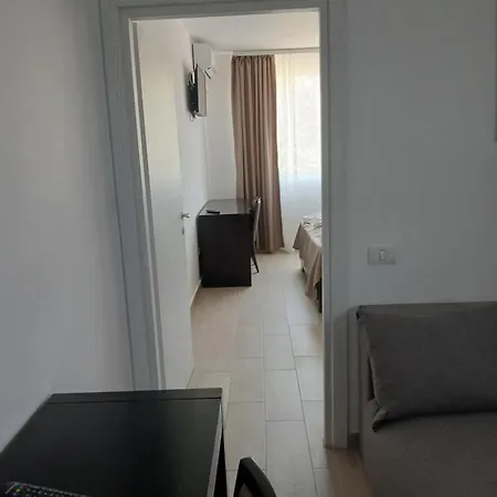 Guest house Ery *