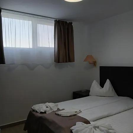 Guest house Ery Neptun