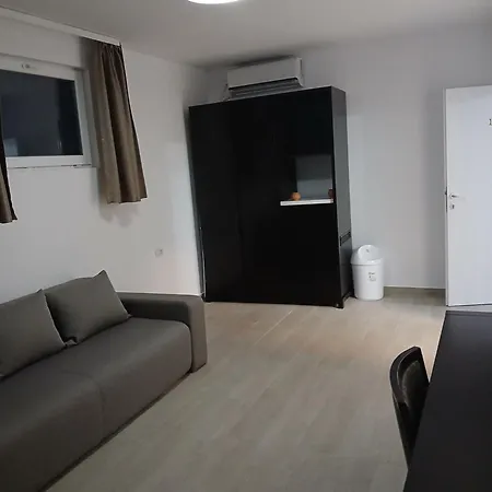 Ery Guest house